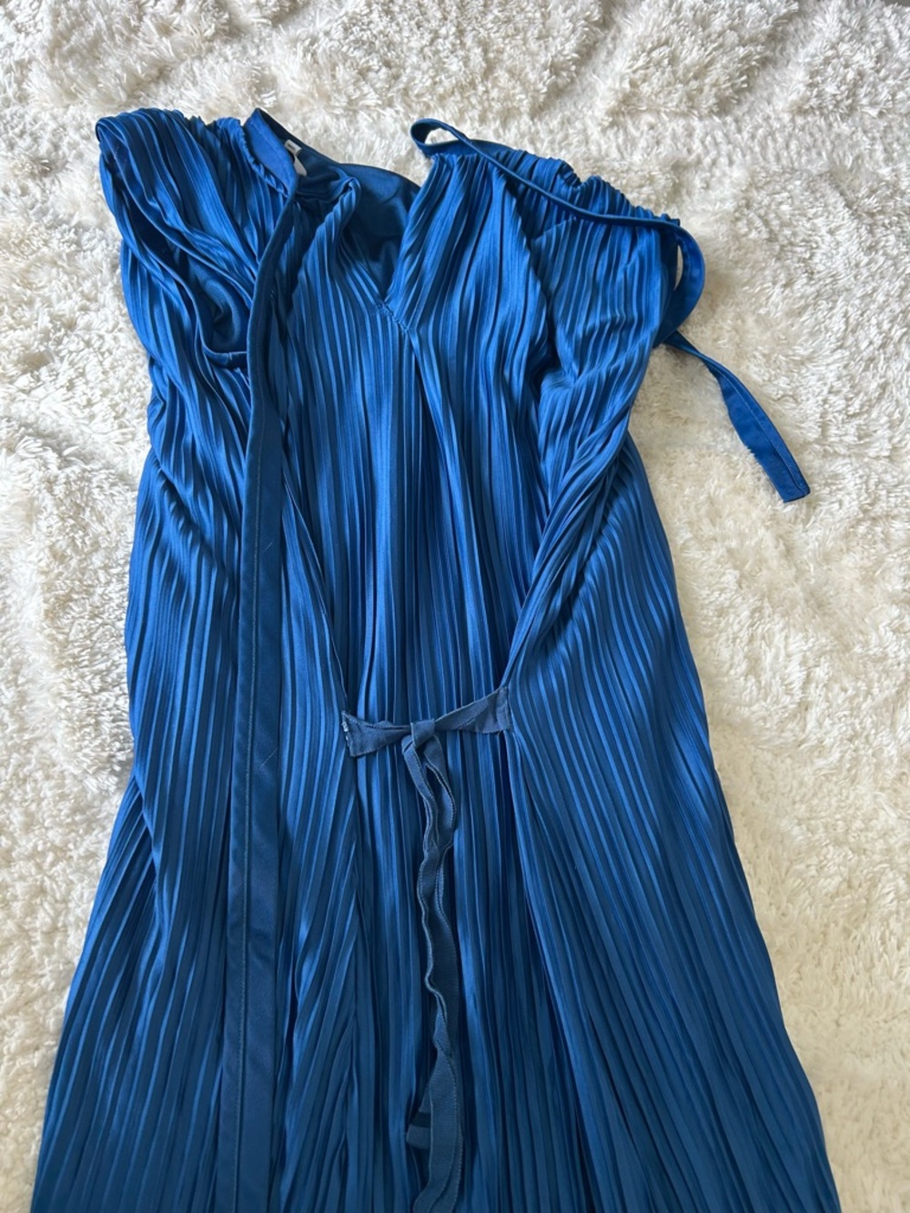 Atlein Plisse Midi Dress Sleeveless Pleated Blue - Picture 15 of 15